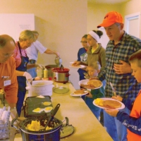 hunters-breakfast-serving