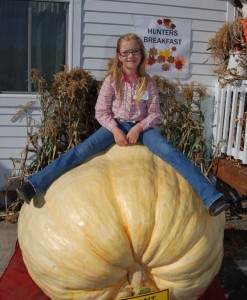 giant pumpkin girl